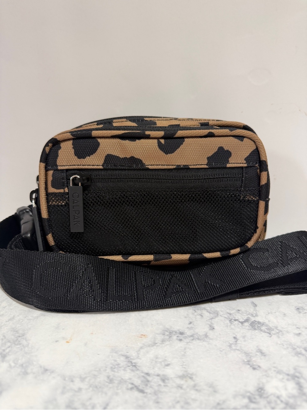 NWOT Calpack Stevyn Fanny Pack Cheetah waist bag travel sling small - Picture 2 of 7